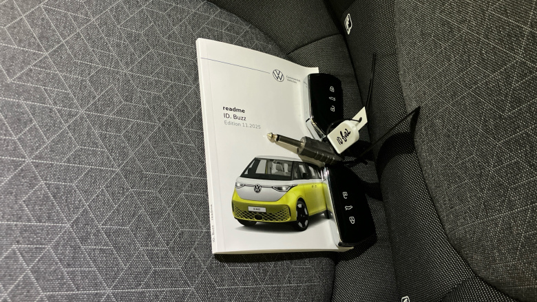 Volkswagen ID. Buzz 210kW Life Pro 86kWh 5dr LWB Auto [7 Seat] Electric Estate